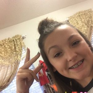 Meet your Posher, Bethany